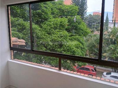 Apartamento en venta en La Castellana, Medellín · foto 3 de 20