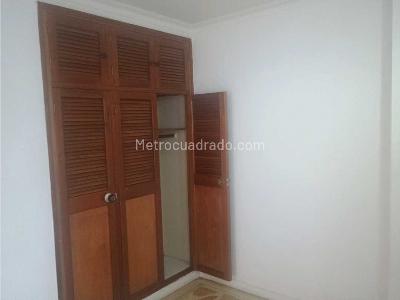 Apartamento en venta en La Castellana, Medellín · foto 17 de 20