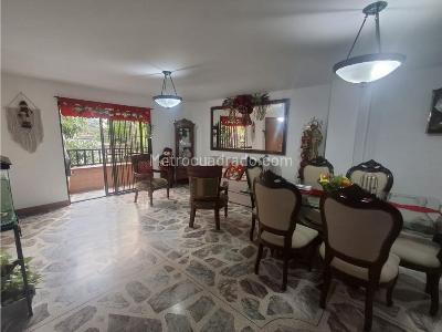 Apartamento de 3 alcobas en venta en Belen La Palma, Medellín, 96 m² · foto 4 de 15