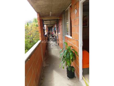 Apartamento en venta en Robledo La Huerta, Medellín · foto 5 de 10