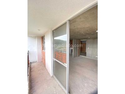 Apartamento de 2 alcobas en venta en Santa Ana, Bello, 64 m² · foto 7 de 20