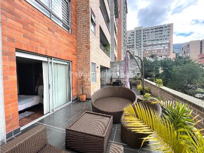 Apartamento en venta en El Poblado, Medellín · foto 3 de 20