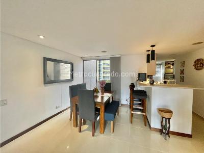 Apartamento en venta en El Poblado, Medellín · foto 8 de 20