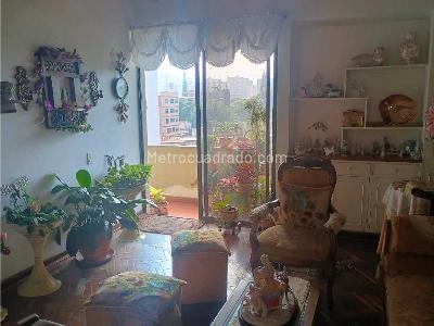 Apartamento en venta en Los Colores, Medellín · foto 9 de 20
