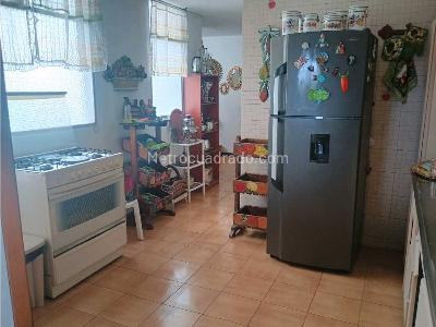 Apartamento en venta en Los Colores, Medellín · foto 20 de 20