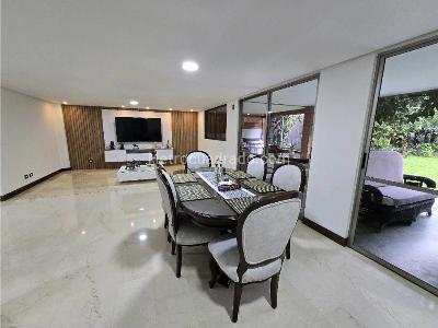 Casa de 5 alcobas en venta en Loma Del Chocho, Envigado, 345 m² · foto 3 de 20