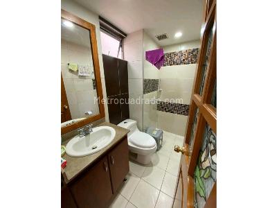 Apartamento de 4 alcobas en venta en Florida Nueva Estadio, Medellín, 102 m² · foto 6 de 20