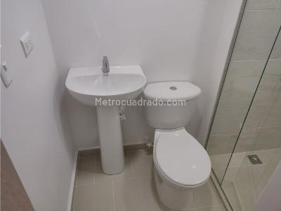 Apartamento de 3 alcobas en venta en Bello, Bello, 48 m² · foto 8 de 9