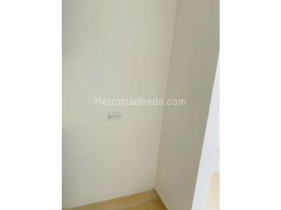 Apartamento de 3 alcobas en venta en San Nicolas, Rionegro, 56 m² · foto 12 de 15