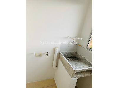 Apartamento de 3 alcobas en venta en San Nicolas, Rionegro, 56 m² · foto 13 de 15