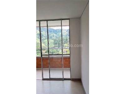 Apartamento en venta en Sabaneta, Medellín · foto 2 de 7