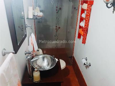 Casa de 4 alcobas en venta en Simon Bolivar, Medellín, 220 m² · foto 7 de 20