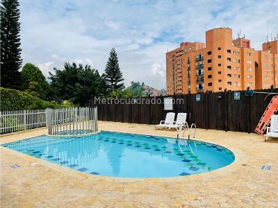 Apartamento de 3 alcobas en venta en Loma De Bernal, Medellín, 85 m² · foto 16 de 19