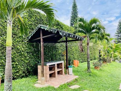 Apartamento de 3 alcobas en venta en Loma De Bernal, Medellín, 85 m² · foto 19 de 19