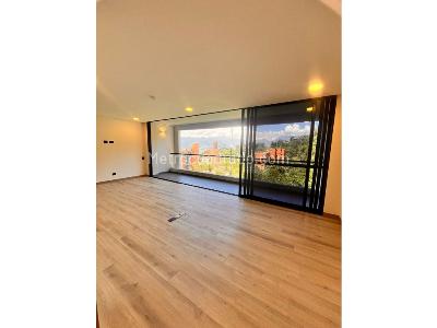 Apartamento de 1 alcoba en venta en Alto De Las Palmas, Medellín, 82 m² · foto 2 de 10
