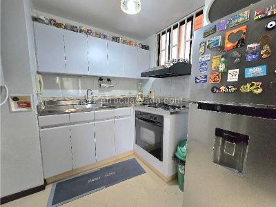 Apartamento en venta en Loma Del Indio, Medellín · foto 13 de 16