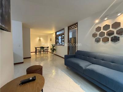 Apartamento en venta en El Poblado, Medellín · foto 5 de 19