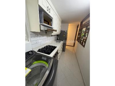 Apartamento en venta en El Poblado, Medellín · foto 12 de 19