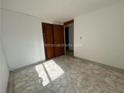 Apartamento en venta en El Velodromo, Medellín · foto 8 de 20