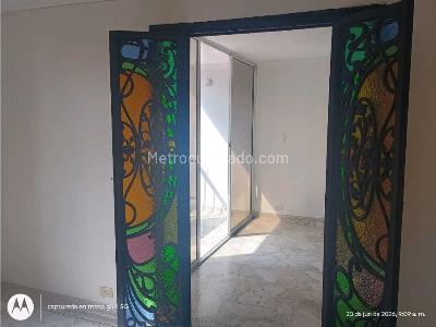 Apartamento de 4 alcobas en venta en Velodromo Estadio, Medellín, 126 m² · foto 6 de 20