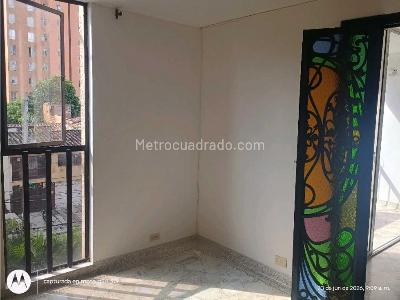 Apartamento de 4 alcobas en venta en Velodromo Estadio, Medellín, 126 m² · foto 7 de 20