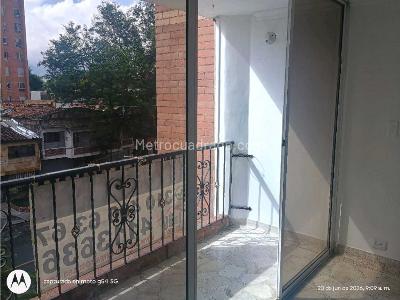 Apartamento de 4 alcobas en venta en Velodromo Estadio, Medellín, 126 m² · foto 8 de 20