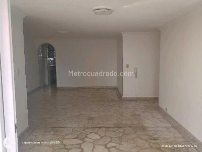 Apartamento de 4 alcobas en venta en Velodromo Estadio, Medellín, 126 m² · foto 9 de 20