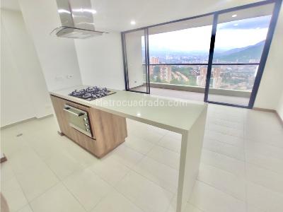 Apartamento en venta en El Trianon, Envigado · foto 2 de 16