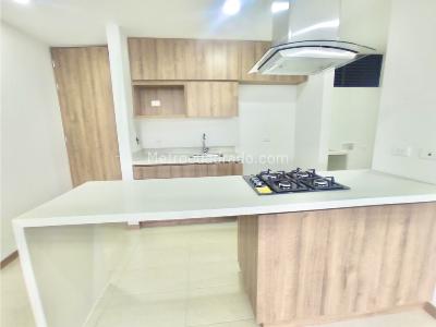 Apartamento en venta en El Trianon, Envigado · foto 3 de 16