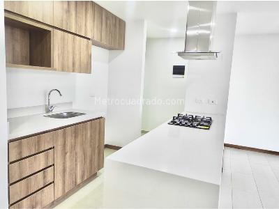Apartamento en venta en El Trianon, Envigado · foto 4 de 16