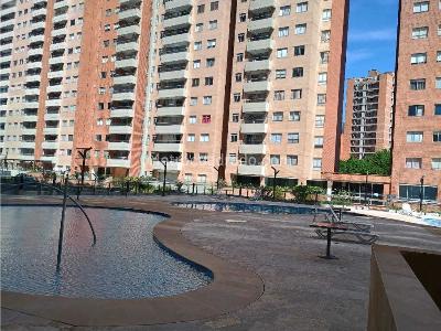 Apartamento de 3 alcobas en venta en Santana, Bello, 79 m² · foto 1 de 20