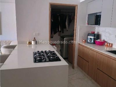 Apartamento de 3 alcobas en venta en Santana, Bello, 79 m² · foto 7 de 20
