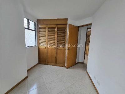 Apartamento de 3 alcobas en venta en Jardines, Envigado, 78 m² · foto 10 de 18
