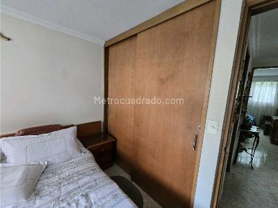 Apartamento en venta en Los Colores, Medellín · foto 13 de 20