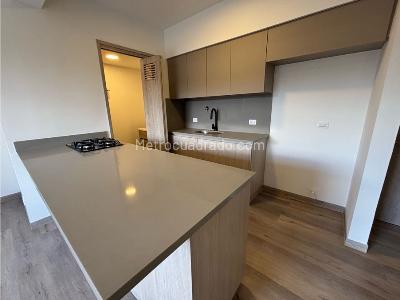 Apartamento de 3 alcobas en venta en Ciudad Del Rio, Medellín, 72 m² · foto 5 de 15
