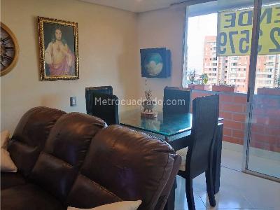 Apartamento en venta en Loma De Los Bernal, Medellín · foto 6 de 20