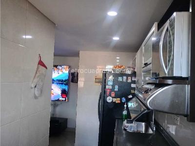 Apartamento en venta en Loma De Los Bernal, Medellín · foto 10 de 20