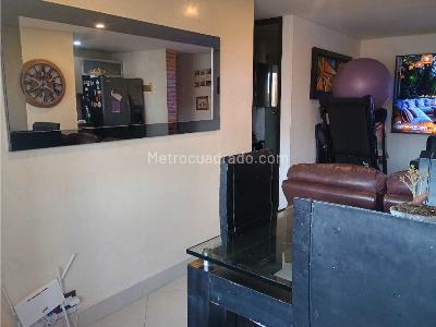 Apartamento en venta en Loma De Los Bernal, Medellín · foto 11 de 20