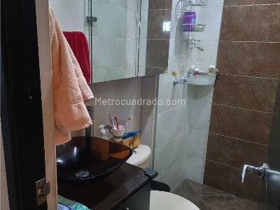 Apartamento en venta en Loma De Los Bernal, Medellín · foto 13 de 20