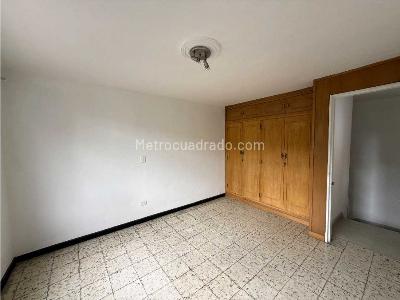 Apartamento de 5 alcobas en venta en Calasanz Parte Baja, Medellín, 150 m² · foto 16 de 20