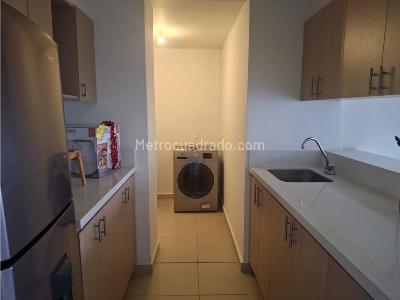 Apartamento de 3 alcobas en venta en Calasanz Mall Santana, Medellín, 58 m² · foto 5 de 13