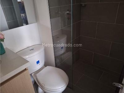 Apartamento de 3 alcobas en venta en Calasanz Mall Santana, Medellín, 58 m² · foto 11 de 13