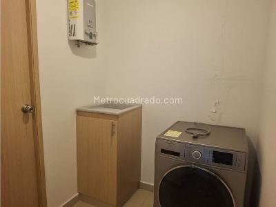 Apartamento de 3 alcobas en venta en Calasanz Mall Santana, Medellín, 58 m² · foto 12 de 13