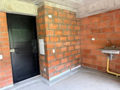 Apartamento en venta en Robledo, Medellín · foto 5 de 14
