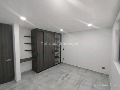Apartamento en venta en Calasanz Parte Baja, Medellín · foto 10 de 13