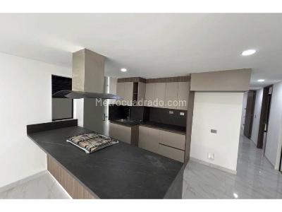 Apartamento en venta en Calasanz, Medellín · foto 2 de 20