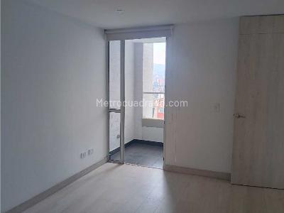 Apartamento de 3 alcobas en venta en Sabaneta, Sabaneta, 85 m² · foto 12 de 20