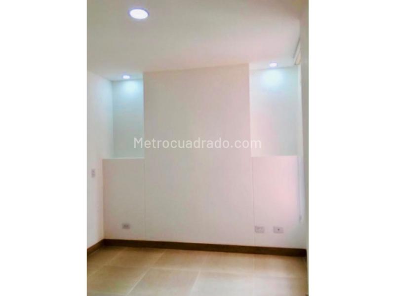 Piso – Medellín - Más