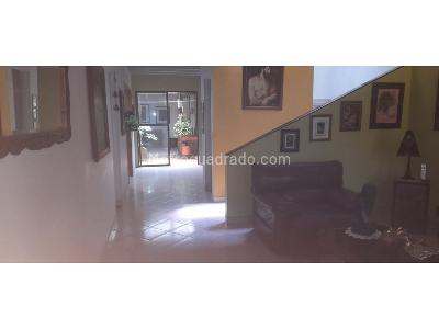 Casa de 5 alcobas en venta en Cabañas, Bello, 255 m² · foto 3 de 20