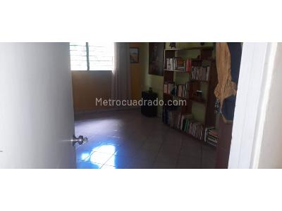 Casa de 5 alcobas en venta en Cabañas, Bello, 255 m² · foto 6 de 20